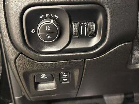 Used 2022 RAM 1500 Limited AWD/4WD image 20