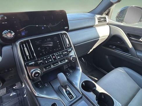 Used 2025 Lexus LX 700h Overtrail w/ Accessory Package (Z1) AWD/4WD image 28