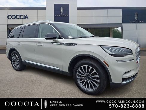 Certified 2024 Lincoln Aviator Reserve w/ Elements Package Plus AWD/4WD image 3