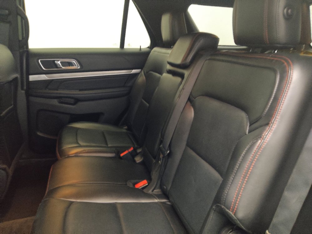 Used 2017 Ford Explorer Sport w/ Equipment Group 401A AWD/4WD image 18