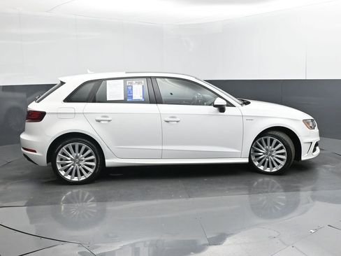 Used 2016 Audi A3 e-tron Premium Plus w/ Premium Plus Package FWD image 6