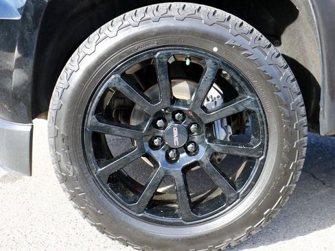 Used 2020 GMC Canyon Denali image 12