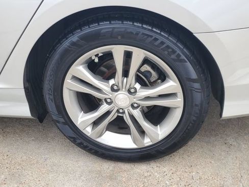 Used 2018 Hyundai Sonata SEL FWD image 8