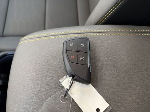 Certified 2025 Chevrolet Colorado ZR2 w/ Technology Package image 32