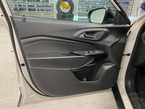 New 2026 Chevrolet Trax RS w/ Driver Confidence Package image 26
