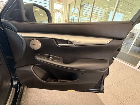 Used 2022 INFINITI QX50 Essential image 44