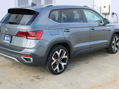 Certified 2023 Volkswagen Taos SEL AWD/4WD image 6