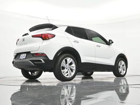 Used 2024 Buick Encore GX Preferred w/ Comfort Package FWD image 39