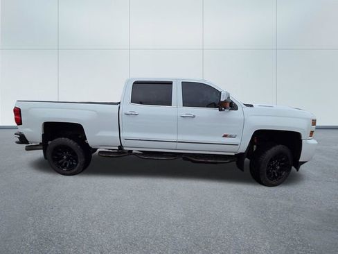Used 2017 Chevrolet Silverado 2500 LTZ w/ Duramax Plus Package image 8