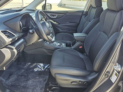 Certified 2023 Subaru Forester Premium AWD/4WD image 26