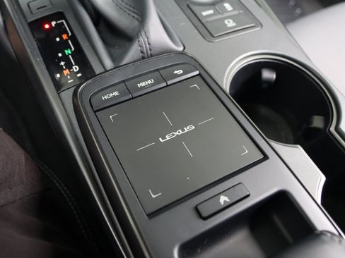Used 2024 Lexus IS 350 F Sport RWD image 29