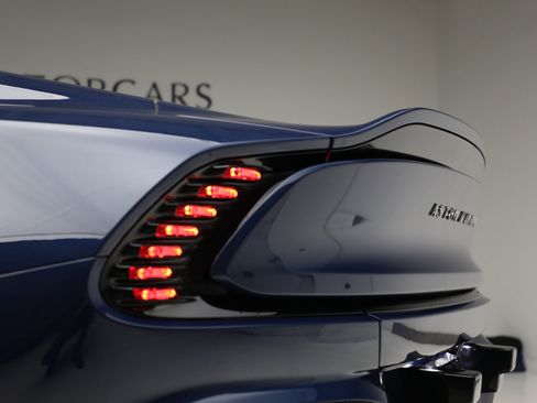 New 2025 Aston Martin Vanquish image 24