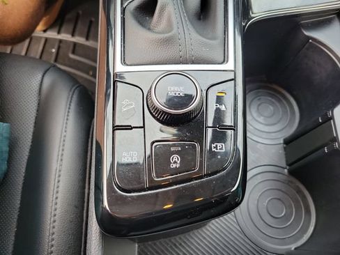 Used 2024 Kia Sportage EX FWD image 35