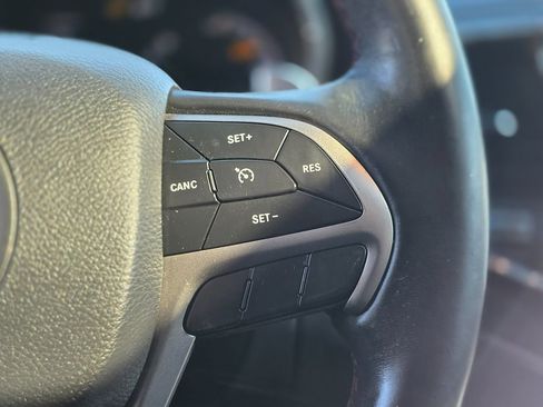 Used 2020 Jeep Grand Cherokee Trailhawk image 38