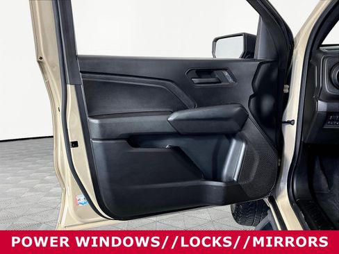 Used 2024 Chevrolet Colorado Trail Boss w/ Advanced Trailering Package AWD/4WD image 17