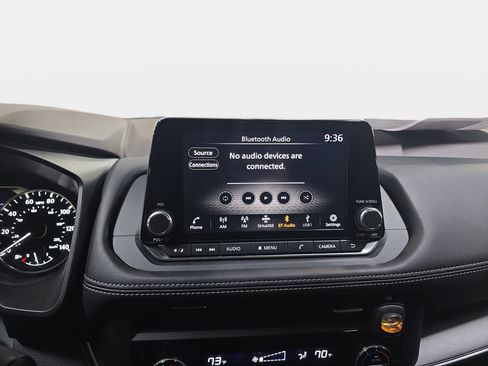 Certified 2023 Nissan Rogue SV FWD image 22