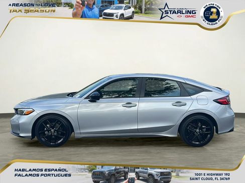 Used 2025 Honda Civic Sport image 3