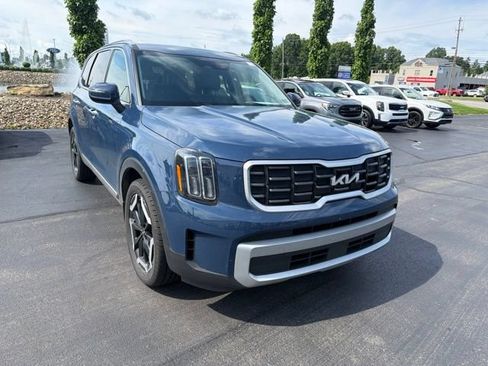Used 2024 Kia Telluride S w/ S Sunroof Package AWD/4WD image 3
