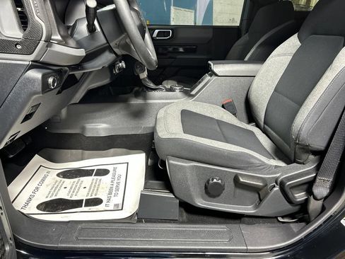 Used 2022 Ford Bronco 2-Door AWD/4WD image 14
