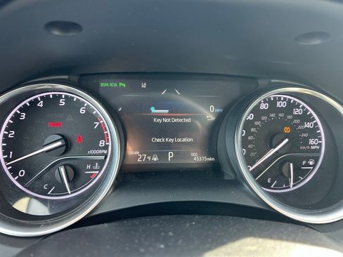 Used 2018 Toyota Camry XLE image 30