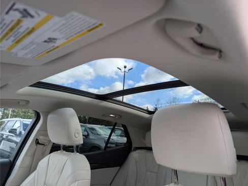 Used 2023 Buick Envision Avenir image 35