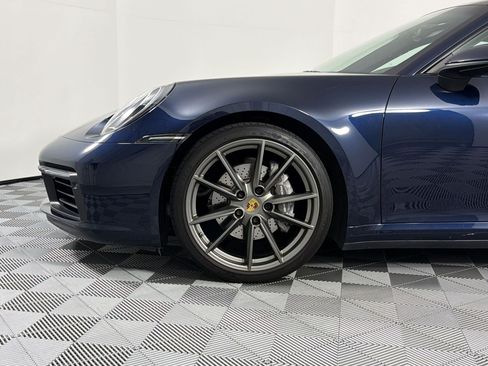 Used 2022 Porsche 911 Carrera RWD image 12
