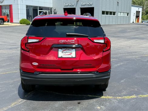 Used 2023 GMC Terrain SLE w/ Driver Convenience Package AWD/4WD image 6