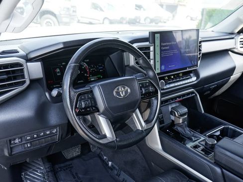 Used 2022 Toyota Tundra Limited AWD/4WD image 20