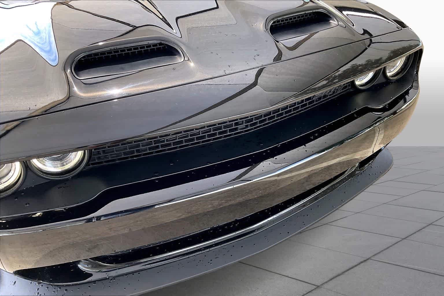 Used 2023 Dodge Challenger SRT Hellcat RWD image 60