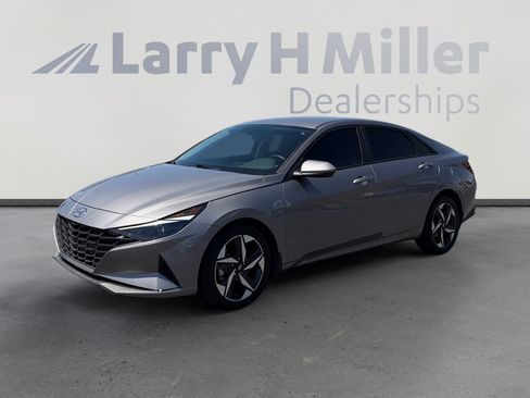 Used 2023 Hyundai Elantra SEL w/ Convenience Package FWD image 1