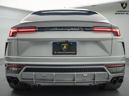 Used 2021 Lamborghini Urus AWD/4WD image 17