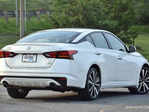 Used 2021 Nissan Altima 2.5 Platinum AWD/4WD image 5