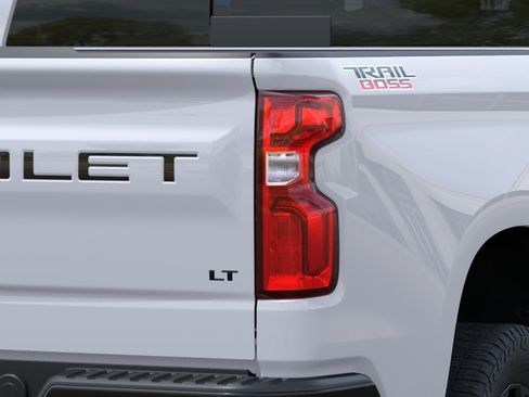 New 2026 Chevrolet Silverado 1500 LT Trail Boss w/ LT Trail Boss Premium Package AWD/4WD image 11