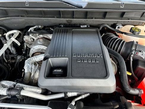 Used 2021 Chevrolet Tahoe RST AWD/4WD image 27