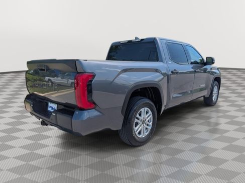 Used 2023 Toyota Tundra SR5 w/ SR5 Convenience Package AWD/4WD image 5