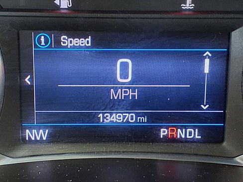 Used 2020 Chevrolet Equinox LT FWD image 29