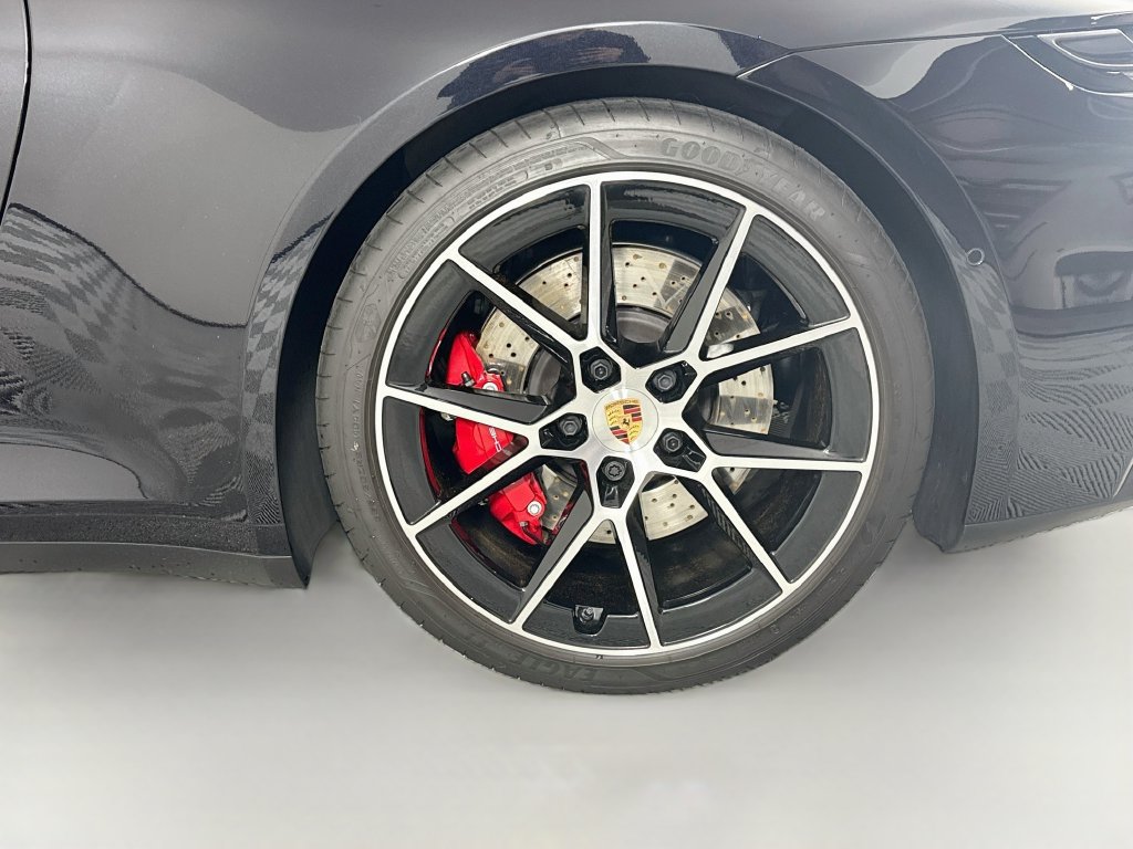 Certified 2026 Porsche 911 Carrera 4S AWD/4WD image 30