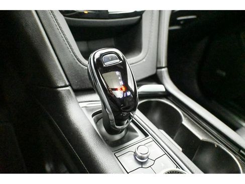 Used 2024 Cadillac XT5 Premium Luxury FWD image 36