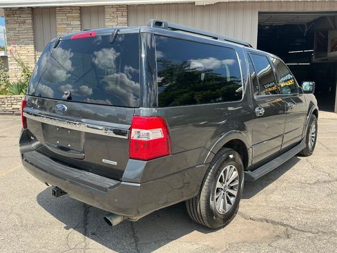 Used 2017 Ford Expedition EL XLT AWD/4WD image 4