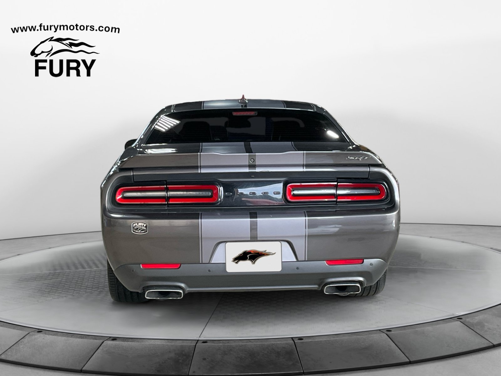 Used 2016 Dodge Challenger SRT w/ Technology Group RWD image 5