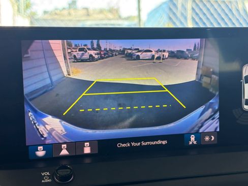 Used 2023 Honda Accord EX-L image 19