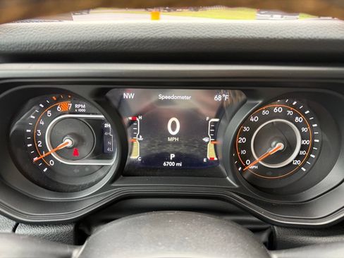 Certified 2024 Jeep Wrangler Unlimited Sport AWD/4WD image 26