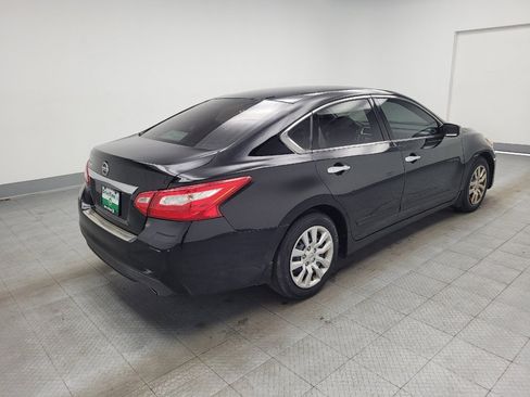 Used 2017 Nissan Altima 2.5 S w/ Power Driver Seat Package FWD image 9