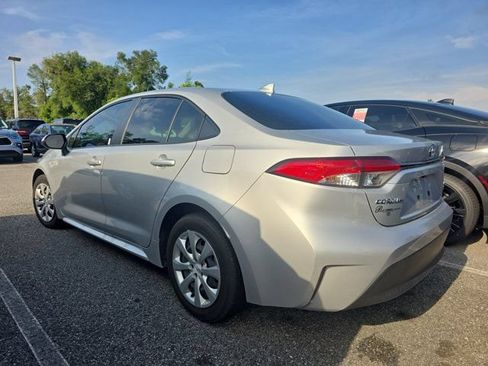 Certified 2024 Toyota Corolla LE FWD image 3