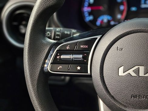 Used 2024 Kia Forte LXS w/ LXS Technology Package image 27