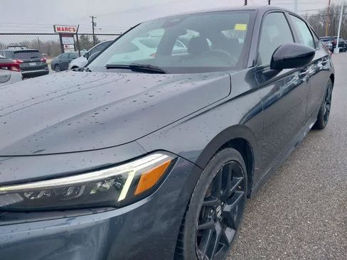 Used 2022 Honda Civic Sport image 27