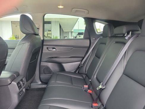 Certified 2025 Nissan Murano SV AWD/4WD image 17