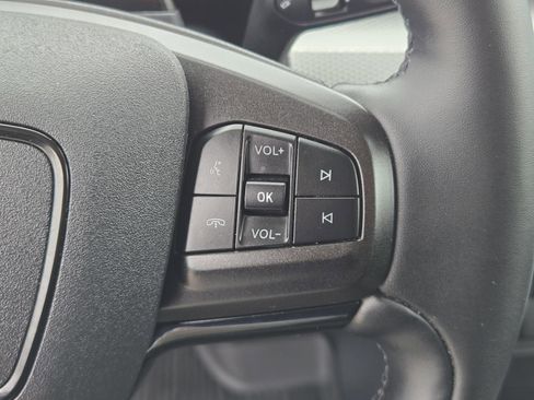 Used 2023 Ford Mustang Mach-E Select image 19