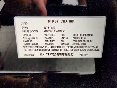 Used 2023 Tesla Model Y Long Range AWD/4WD image 23