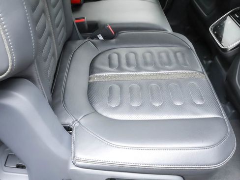Used 2022 Rivian R1S Launch Edition AWD/4WD image 28